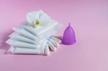 Tampons & Pads vs. Menstrual Cups & Cloth Pads – What’s Right for You?